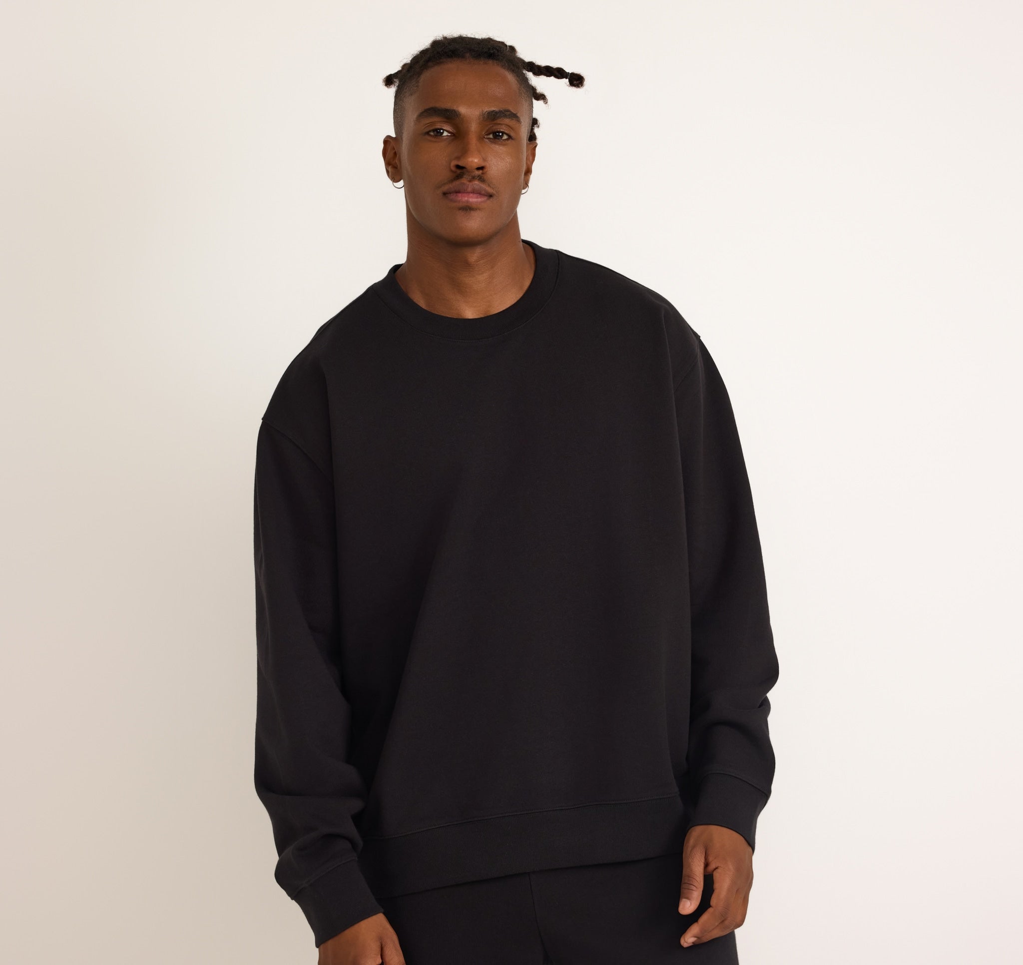 Weekend Boxy Fit Crewneck Sweatshirt | Only £ 82 | Organic Basics