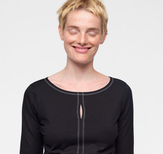 Core Cut-Out Long Sleeve