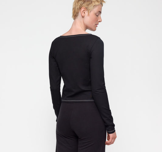 Core Cut-Out Long Sleeve