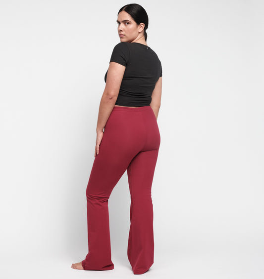 Core Flare Pants