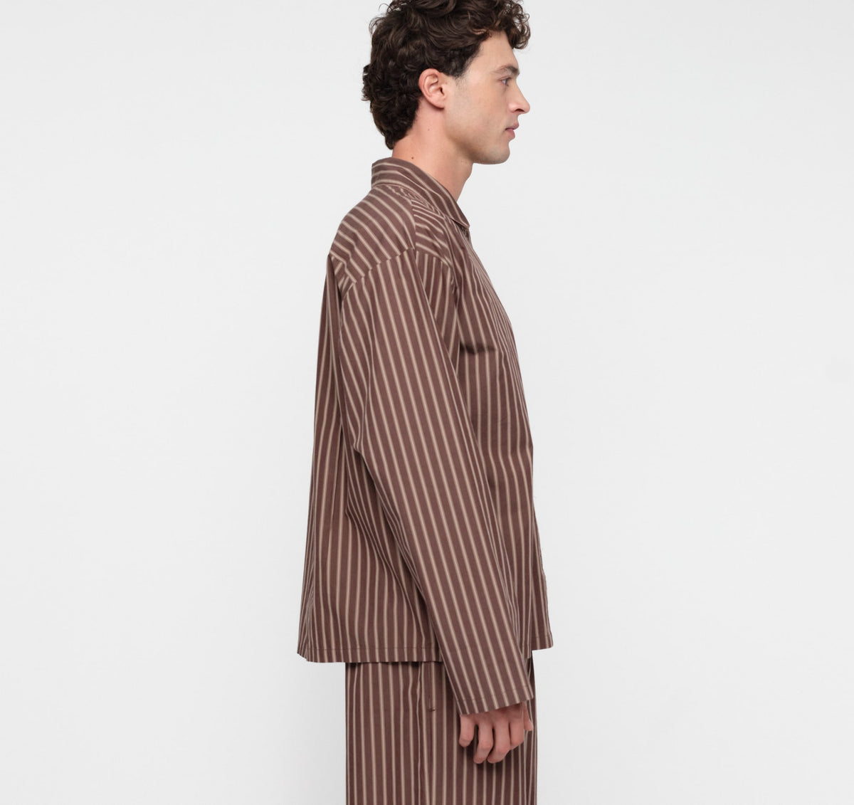 Core Sleep Poplin Shirt 2.0 - Truffle Stripe – organic cotton – view 3
